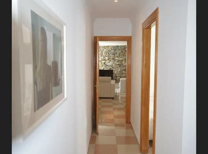 Calle Cinteria 公寓 *